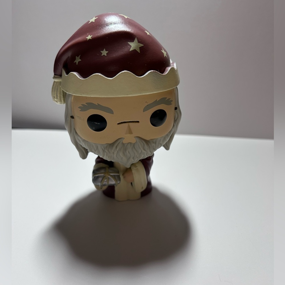 2020 Harry Potter Holiday Albus Dumbledore Pop! Vinyl Figure